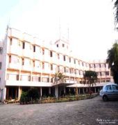 Samdariya Hotel Jabalpur Bagian luar foto